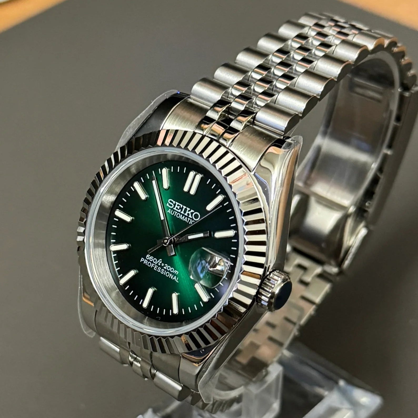 DateJust SeikoMods Steel Gradient Green