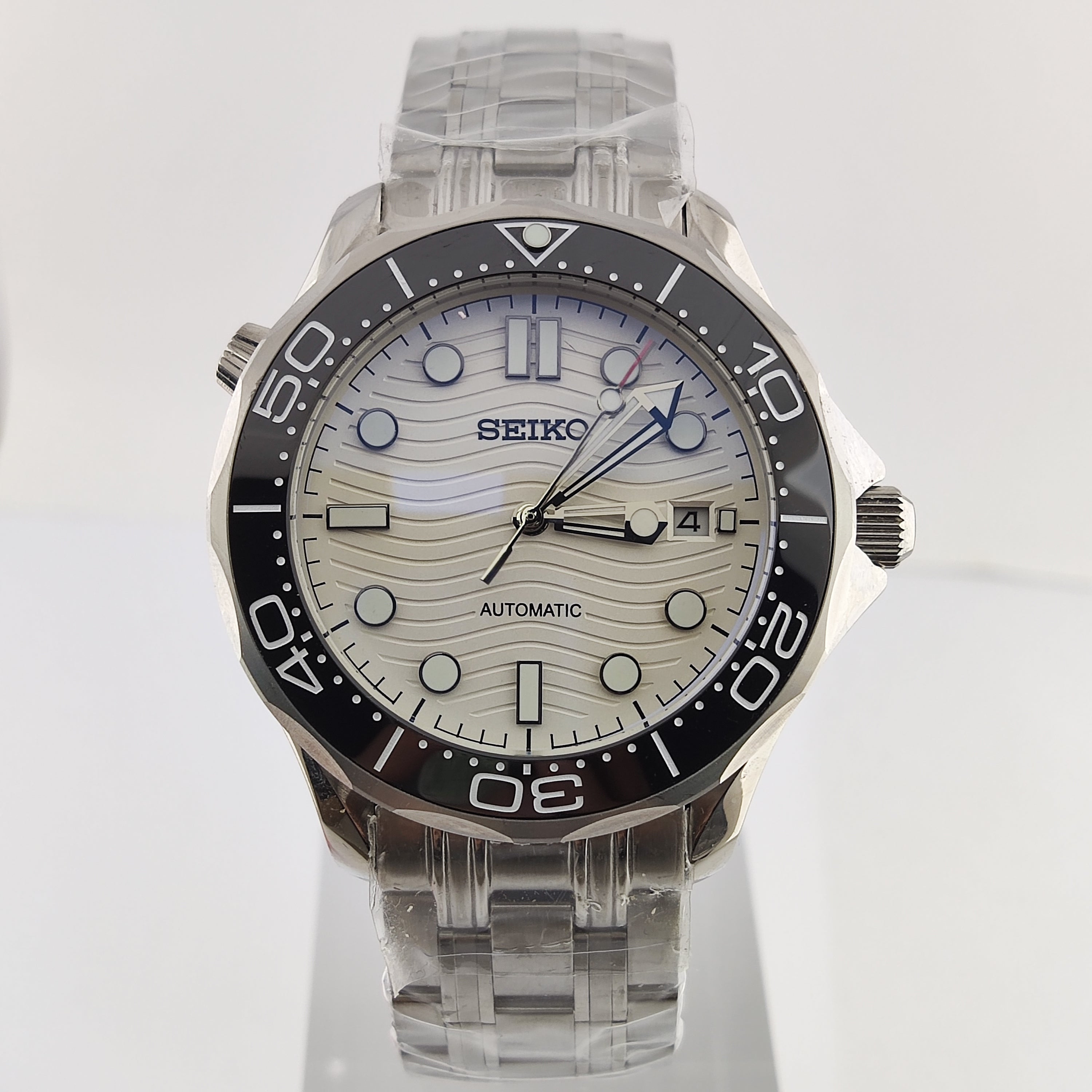 SeikoMod Sea Master White